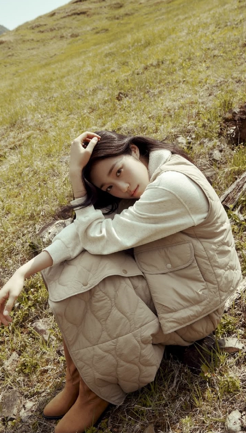 CLAMOA look 27